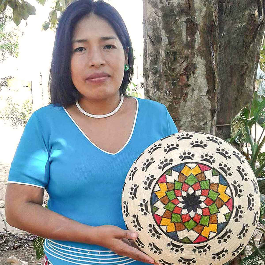 Lubecia Membache, Wounaan Weaver · Majé