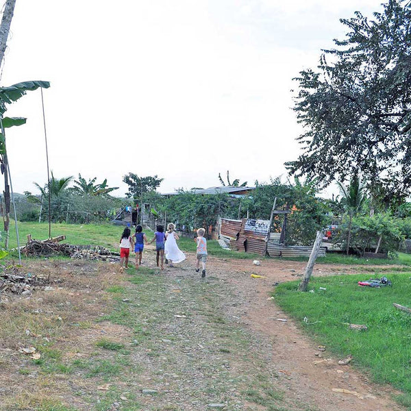 Panama, 2015: First Wounaan sourcing trip to the Darién. The trip that started RFB's decade of work.