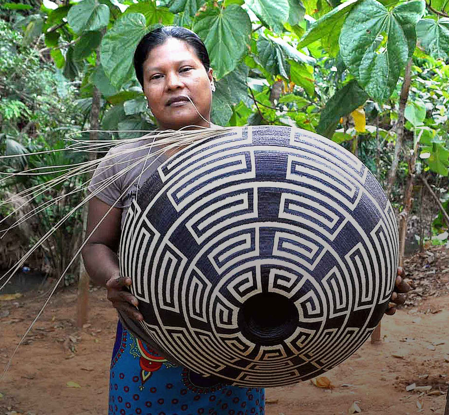 Eliria Mepaquito, Wounaan Weaver · Aruza