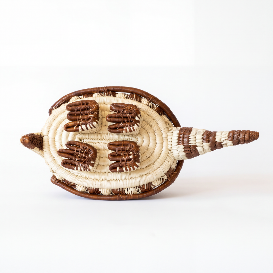 Onyx Woven Armadillo - Handmade Embera Art