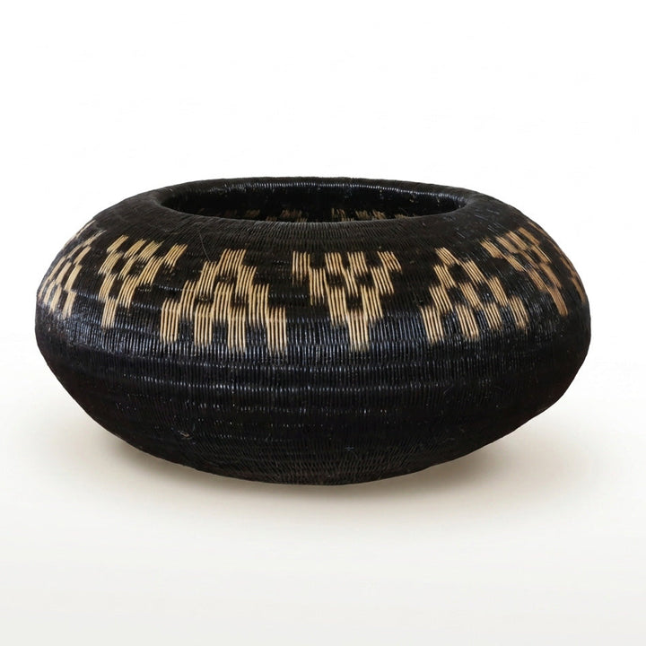 Checkered Shadow Basket, one of one werregue basket handwoven by Wounaan weavers in Chocó, Colombia