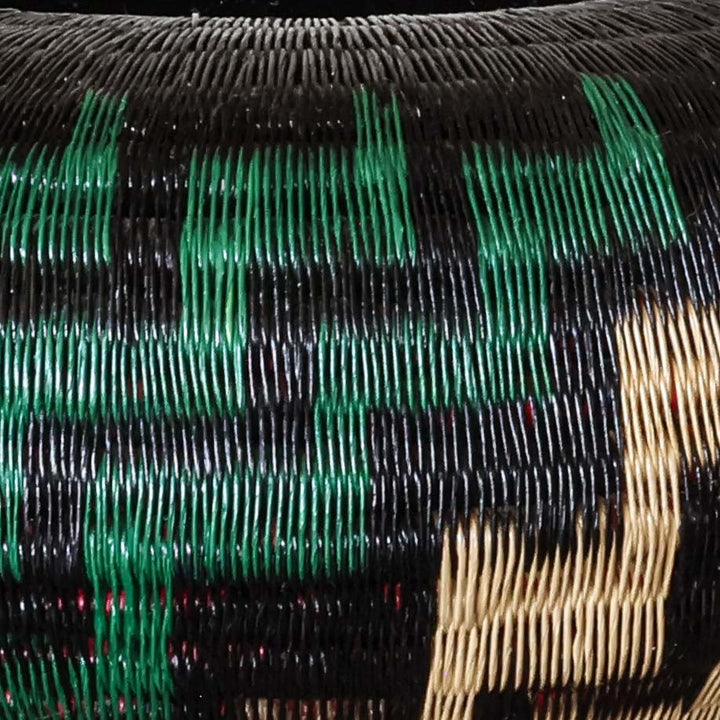 Storm Lightning Basket, one of one werregue basket handwoven by Wounaan weavers in Chocó, Colombia, weave detail