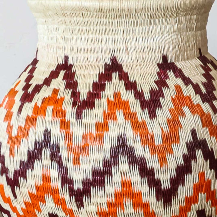 Flame Stitch Jar, one of one werregue basket handwoven by Wounaan weavers in Chocó, Colombia, weave detail