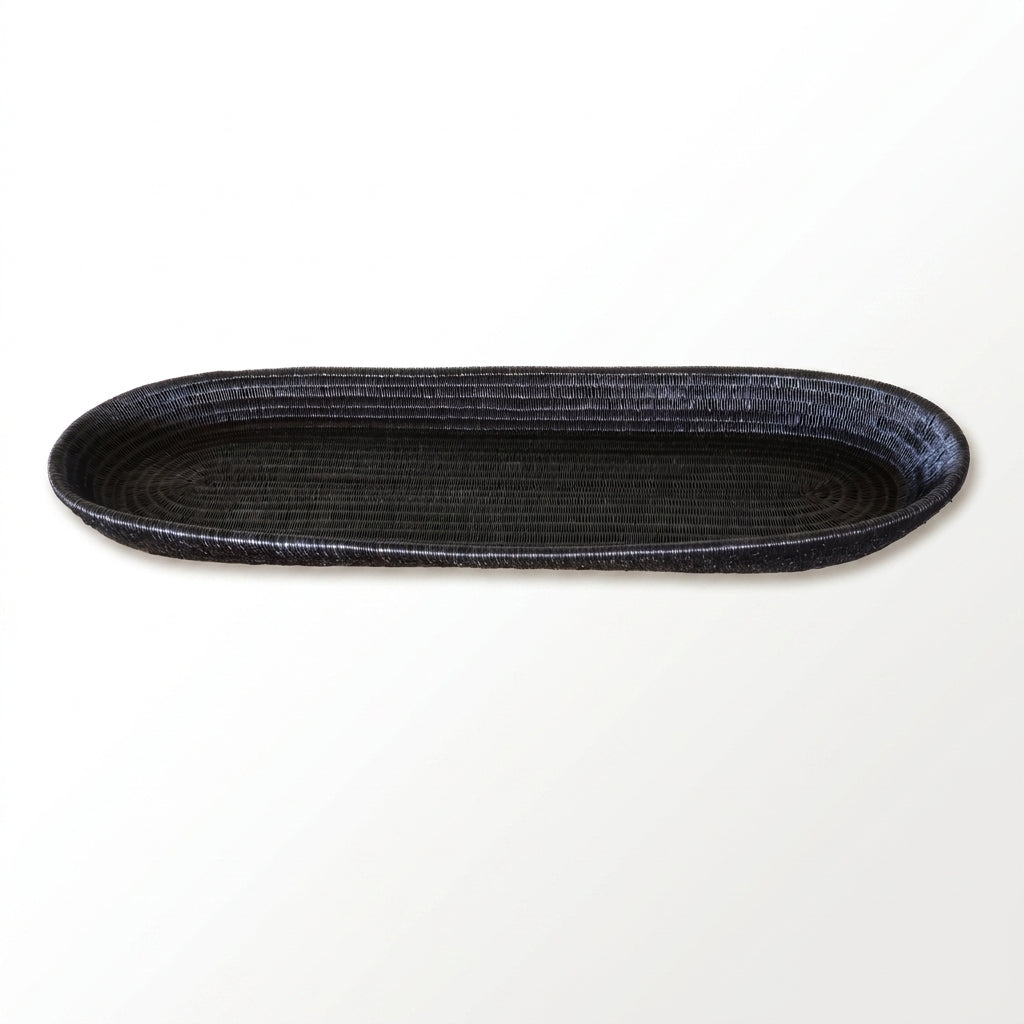 Slim Shadow Platter, one of one werregue basket handwoven by Wounaan weavers in Chocó, Colombia