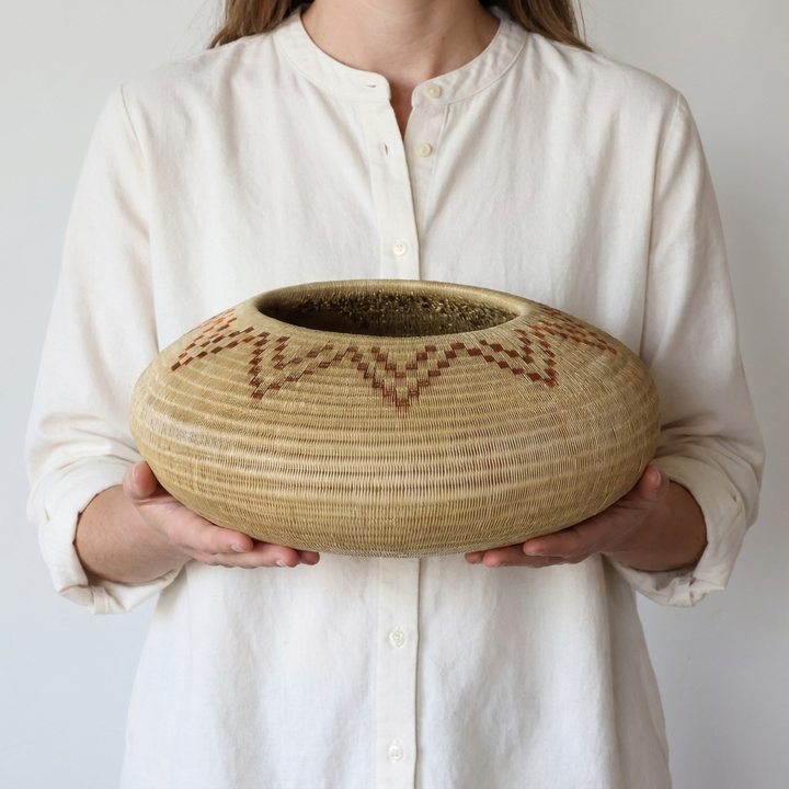 Copper Crown Vessel - Colombian Werregue Art