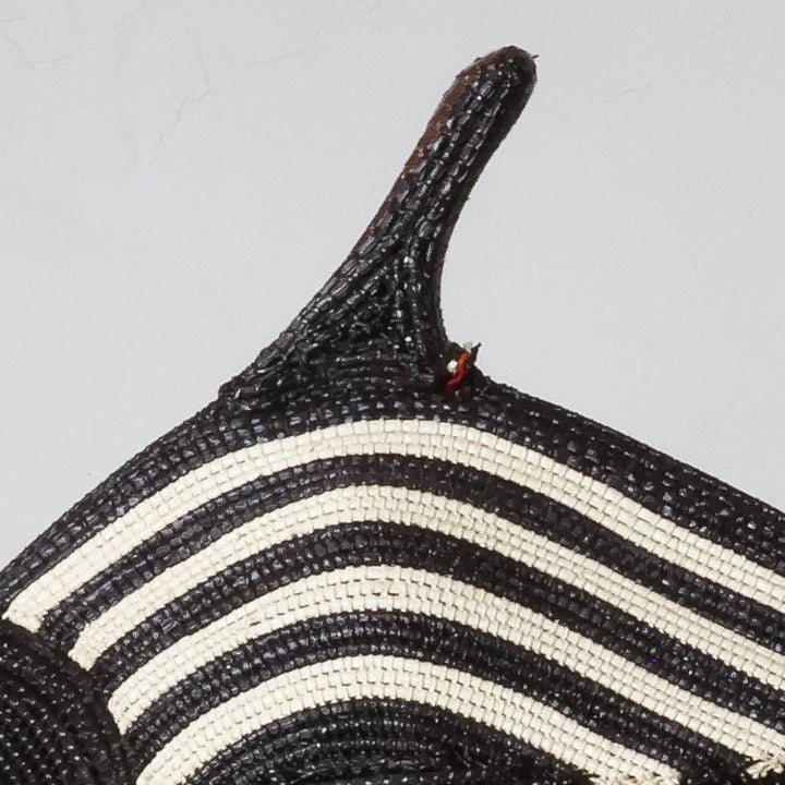 Ebony Reef - Emberá Woven Fish detail