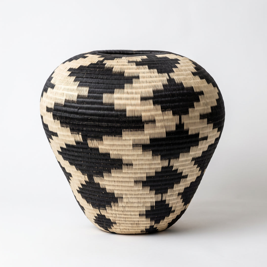 White Zig-Zag - Colombian Werregue Basket