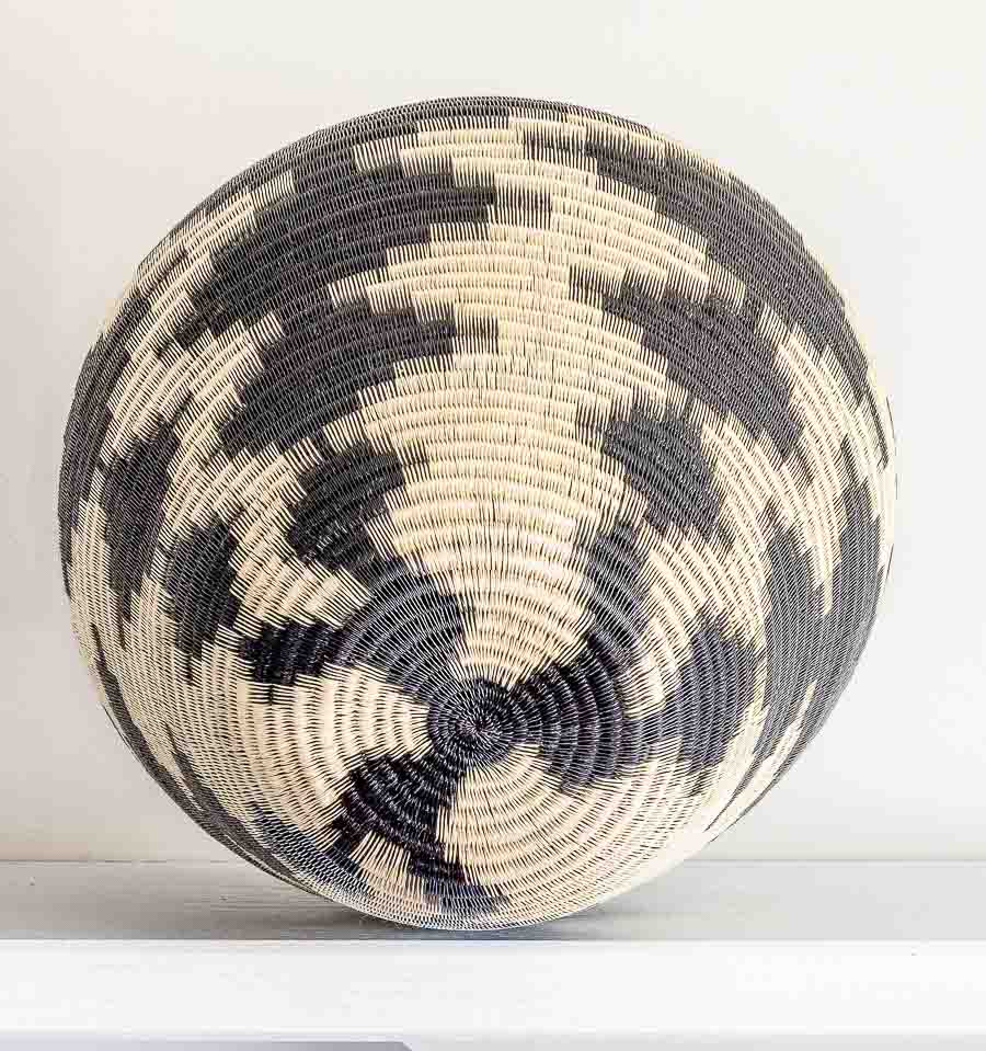 White Zig-Zag - Colombian Werregue Basket