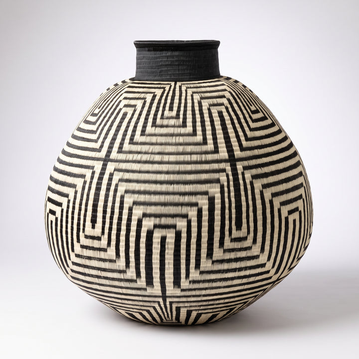 Radiating Crosses - Colombian Werregue Basket
