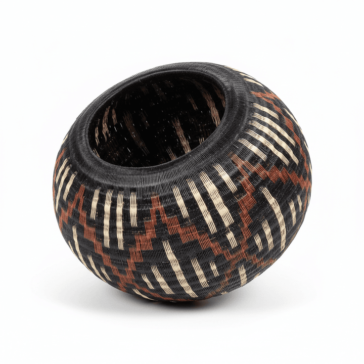 isometric view showing dimensional coil weaving and sculptural form