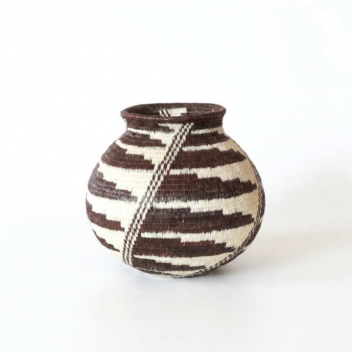 Diagonal Ridge Lines Mini Woven Basket - Handmade Panama Art