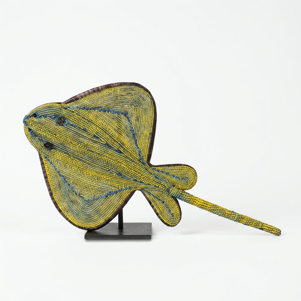 Goldvein Woven Stingray - Handmade Embera Art