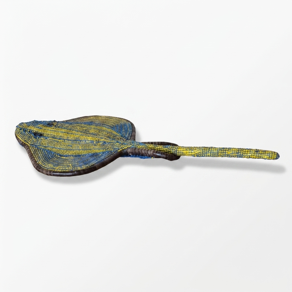 Goldvein Woven Stingray - Handmade Embera Art