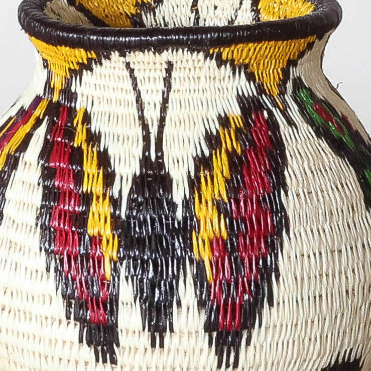 Butterfly Bowl - Panama Wounaan Basket detail