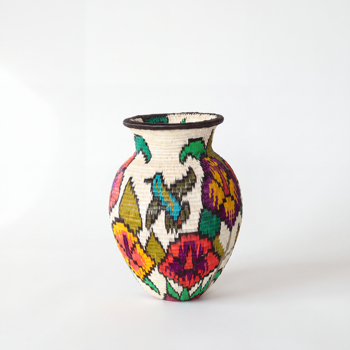 Full Bloom - Panama Wounaan Basket