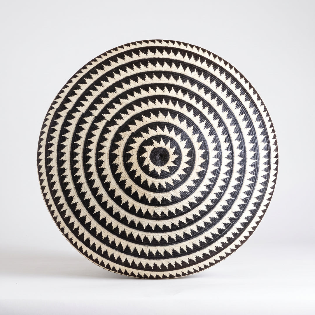 Triangle Rows - Panama Wounaan Basket