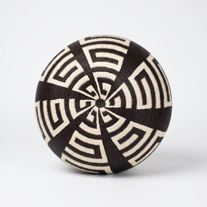 Pracdei's Modern Black & White - Panama Wounaan Basket