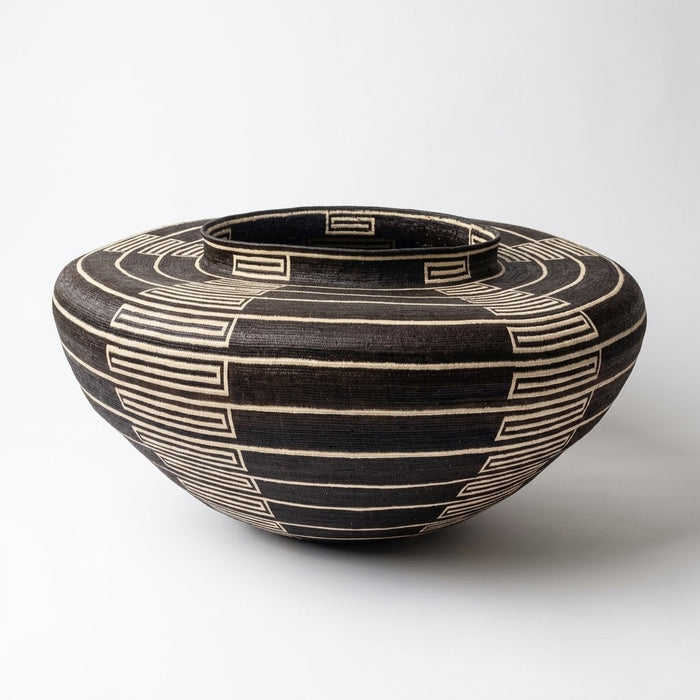 8-Year Masterwork Black & White Handmade Wounaan Basket