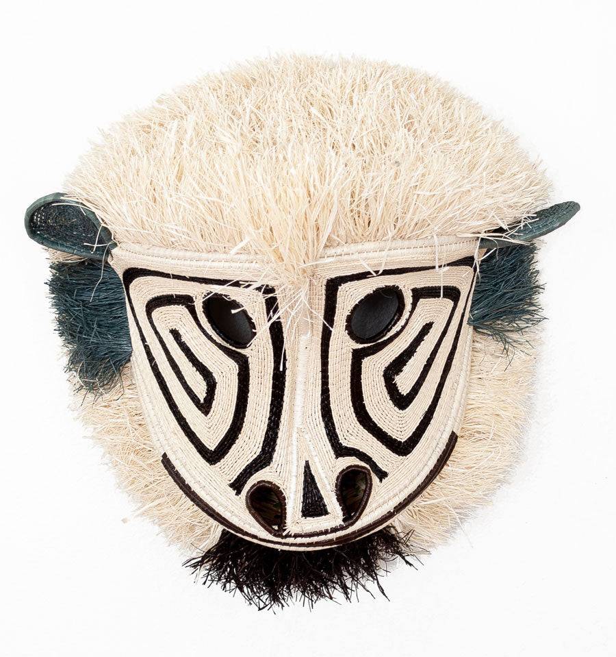 Black Bearded Monkey – geometric motif – mask – sculptures & statues – handwoven in Panama