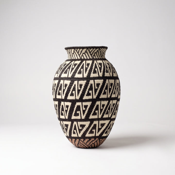 Black Geometric Tan Base - Panama Wounaan Basket
