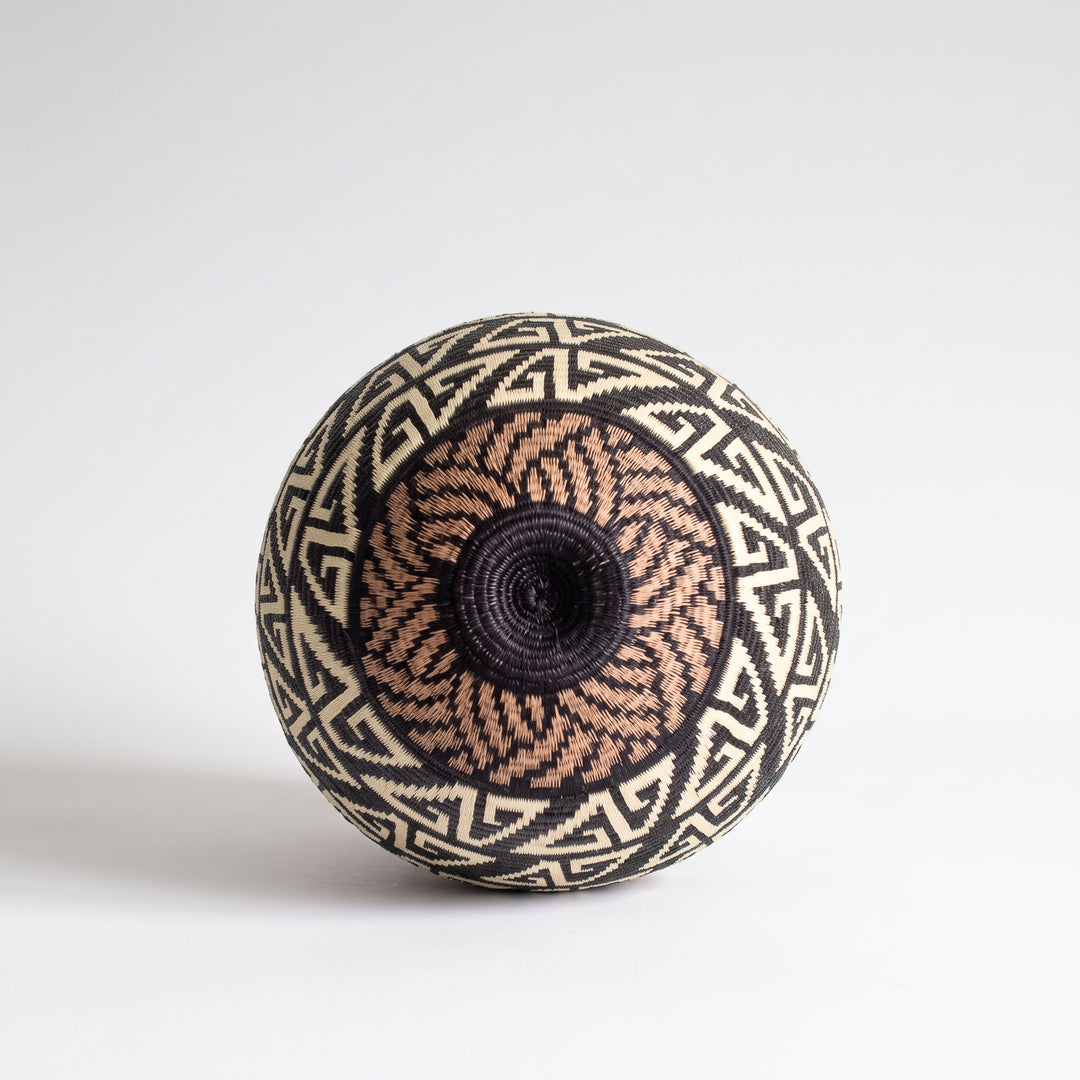 Black Geometric Tan Base - Panama Wounaan Basket
