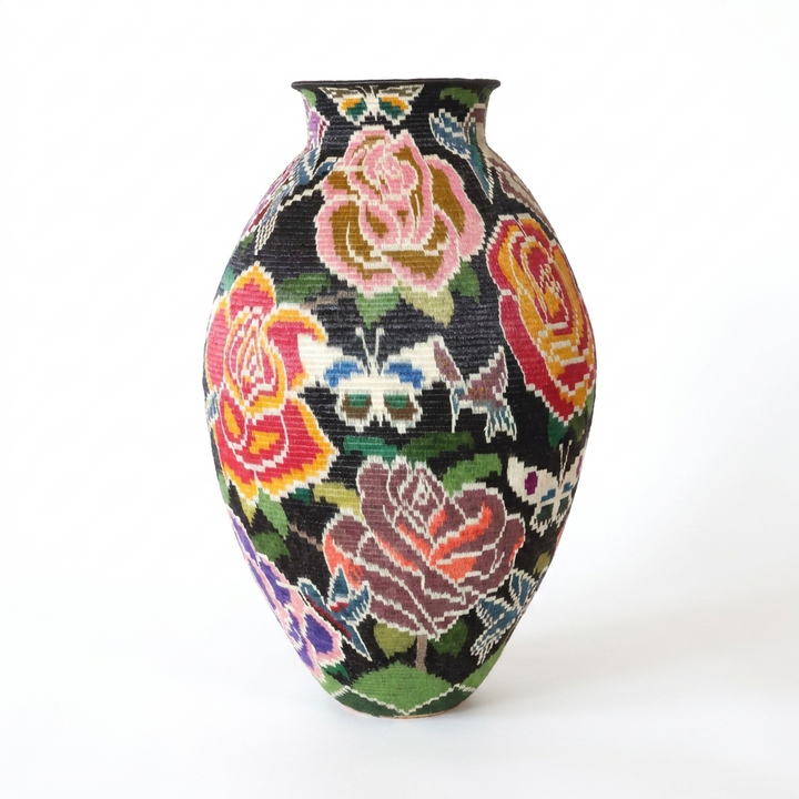 Floral on black hosig di basket, fifth view