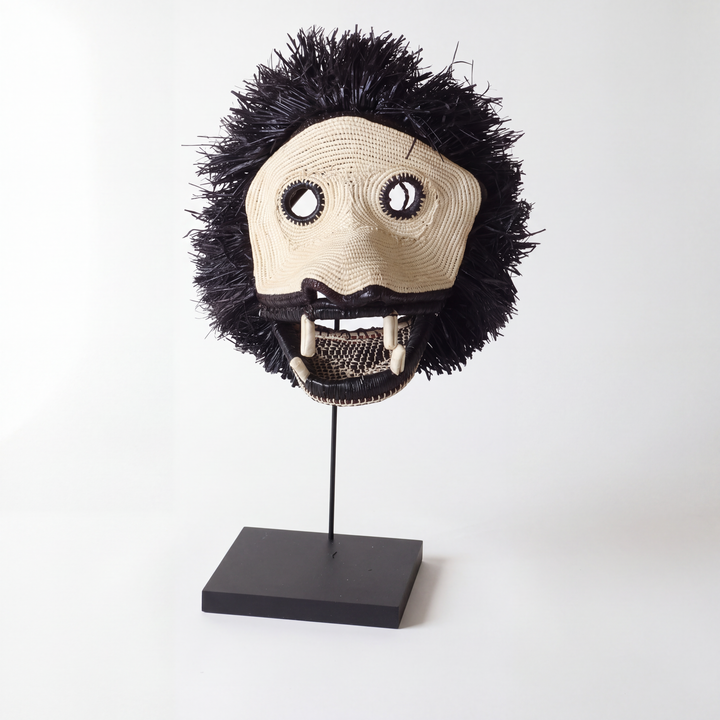 Black Howler - Emberá Woven Figure