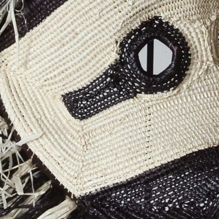 Pinto Howler - Emberá Woven Figure detail
