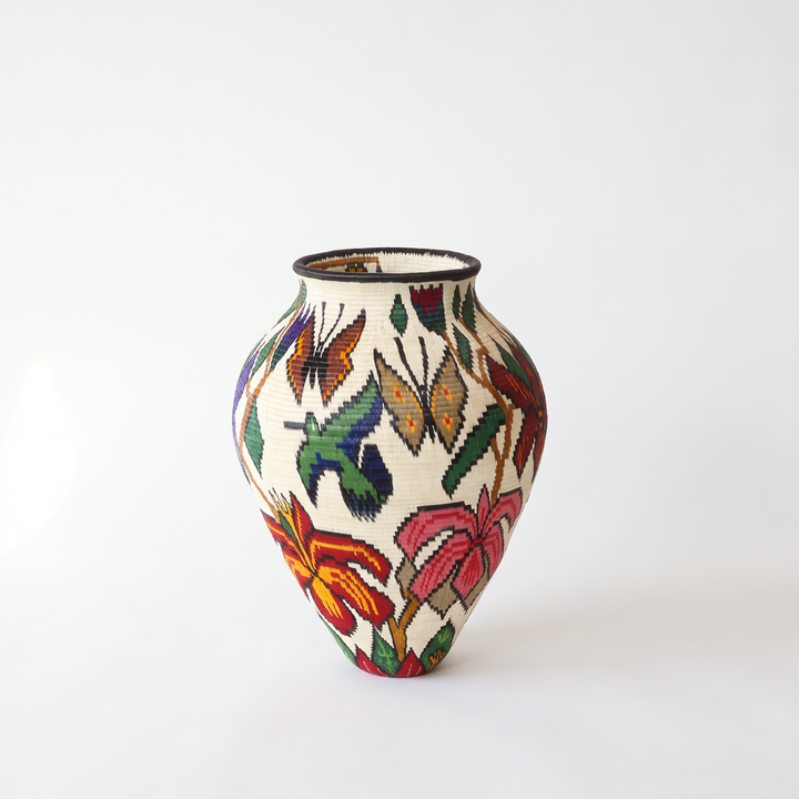 Floral Hummingbird - Panama Wounaan Basket