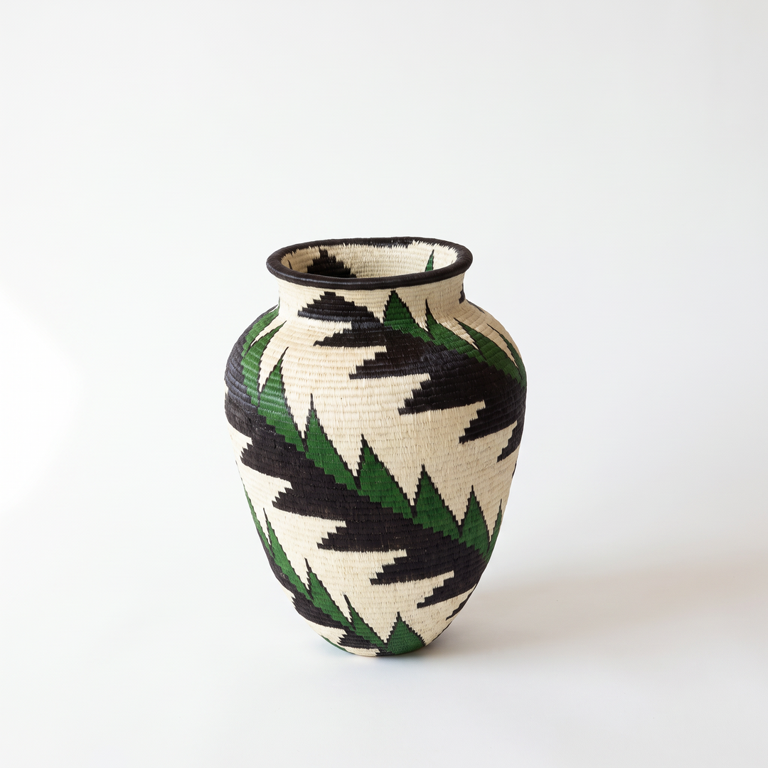 Feather - Panama Wounaan Basket