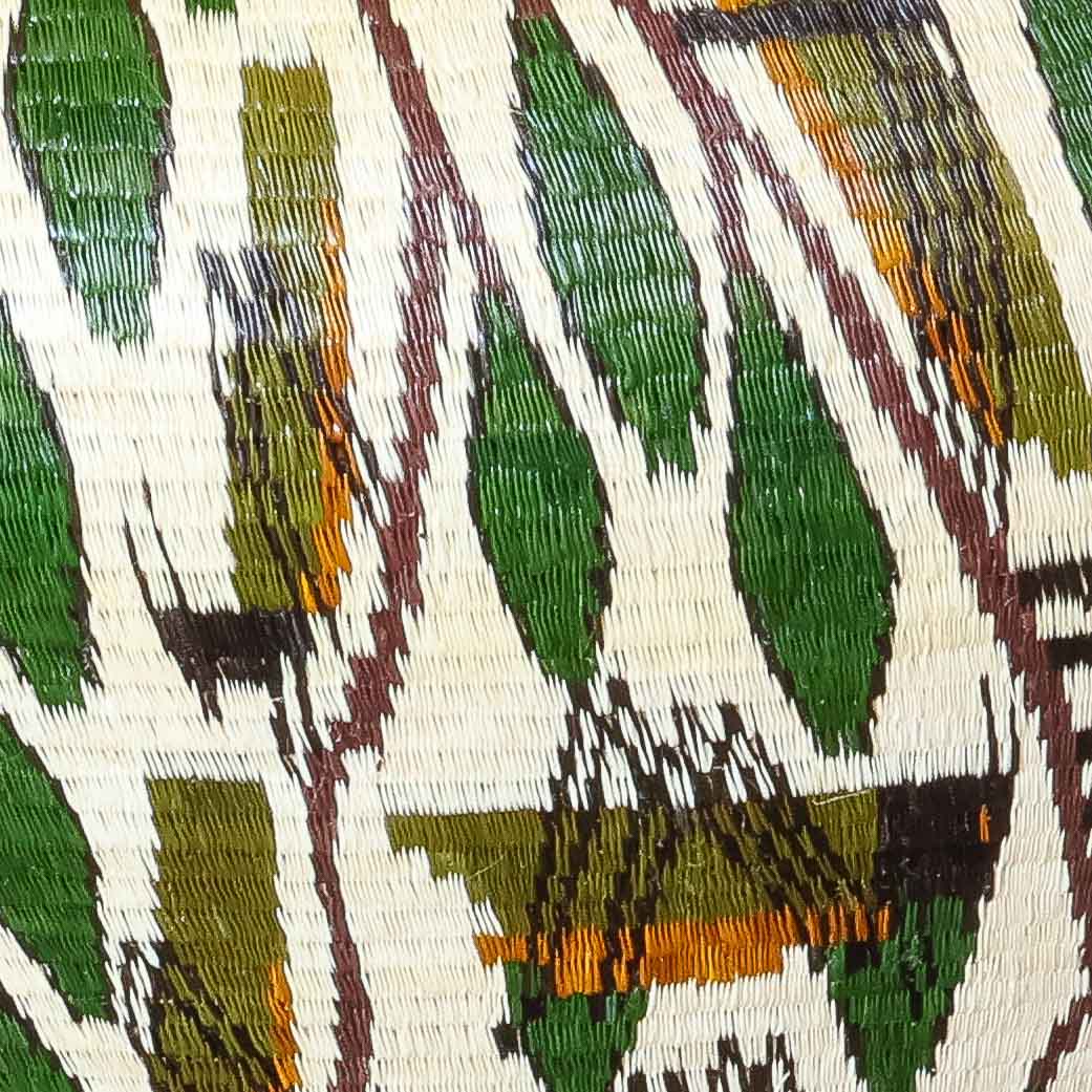 Grasshopper - Panama Wounaan Basket detail