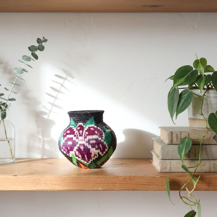 Mini Floral II - Panama Wounaan Basket catalog