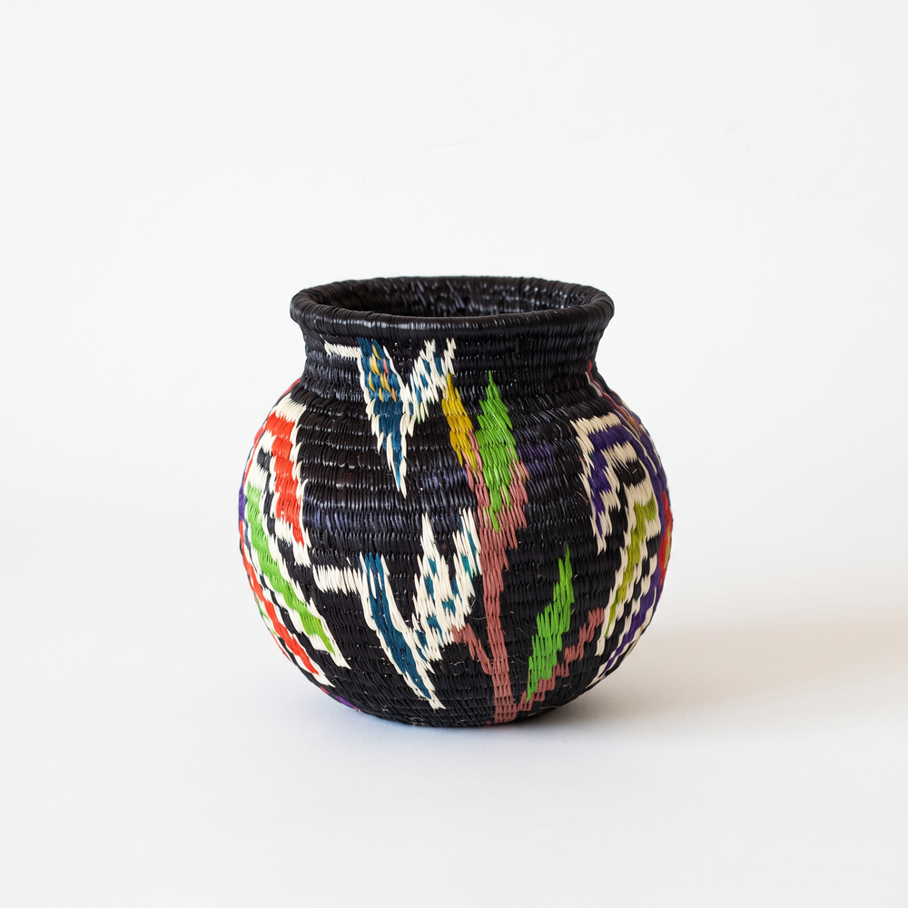 Mini Floral Hummingbird II - Panama Wounaan Basket