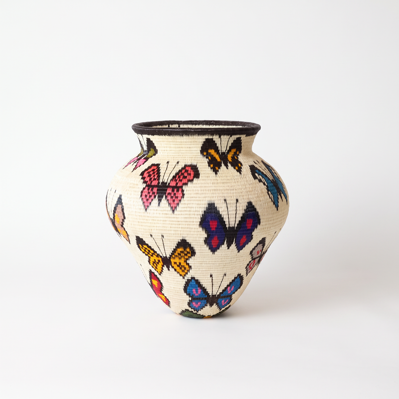 Butterfly II - Panama Wounaan Basket
