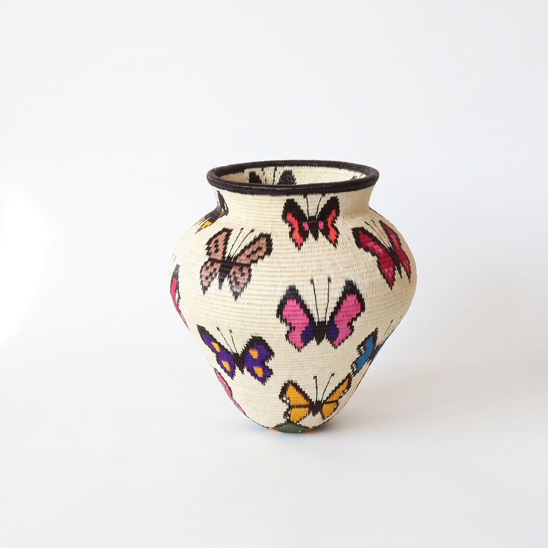 Butterfly II - Panama Wounaan Basket
