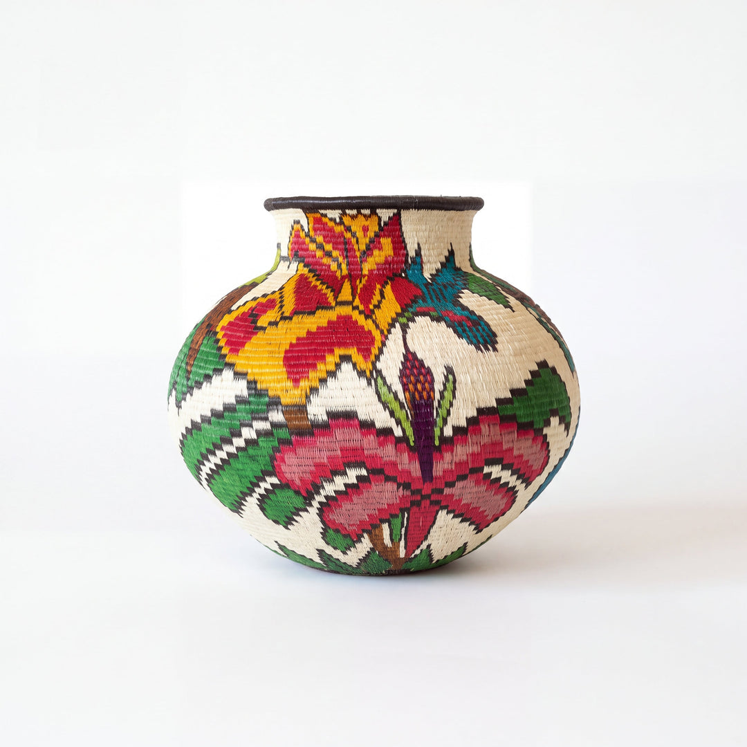 Floral Hummingbird III - Panama Wounaan Basket