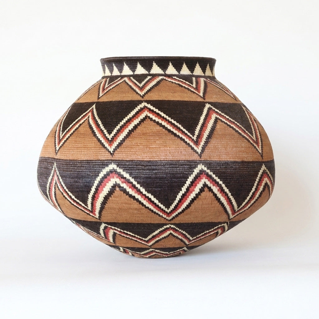 Ember Sunburst Wounaan Basket - Handmade Panama Art