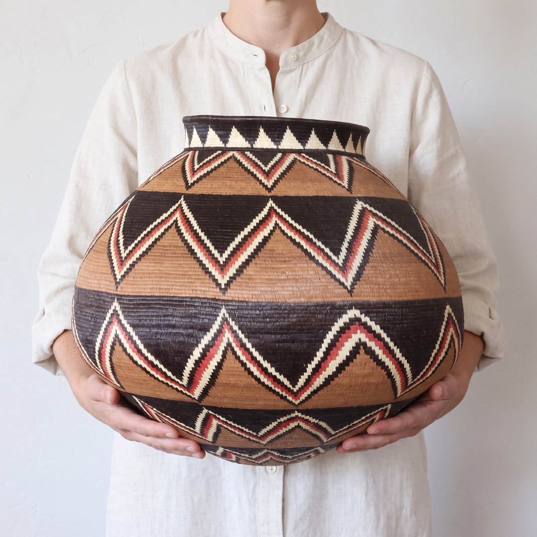 Ember Sunburst Wounaan Basket - Handmade Panama Art