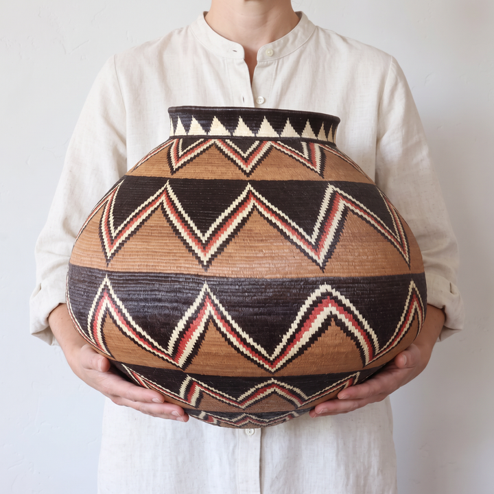Ember Sunburst Wounaan Basket - Handmade Panama Art