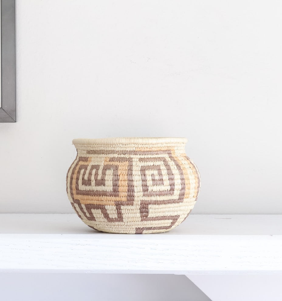 Vintage Windy Trees – geometric motif – woven basket – baskets – handwoven in Panama