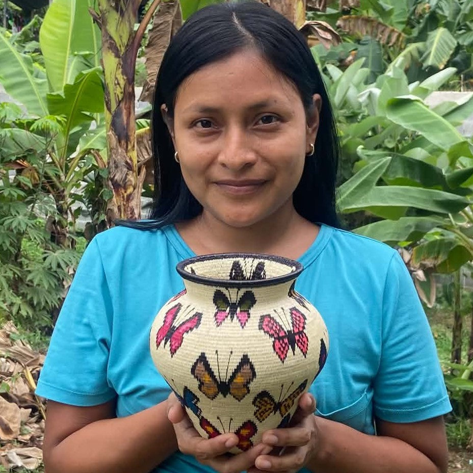 Edith Peña, the weaver who made this piece